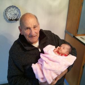 Meet your Posher, Travys